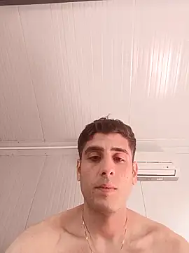 arenn1997 online show from November 2025 12:38:01 PM