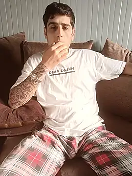 arenn1997 online show from January 2026 12:52:02 PM