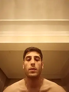 arenn1997 online show from October 2025 12:31:02 AM