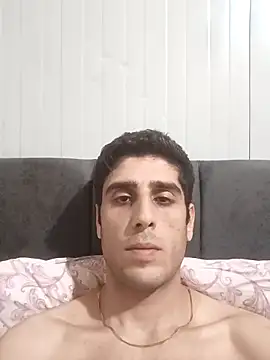arenn1997 online show from April 2026 10:14:02 PM