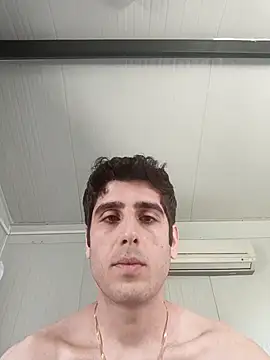 arenn1997 online show from May 2026 12:11:01 PM