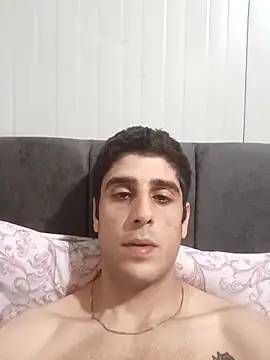 arenn1997 online show from May 2026 12:25:02 AM