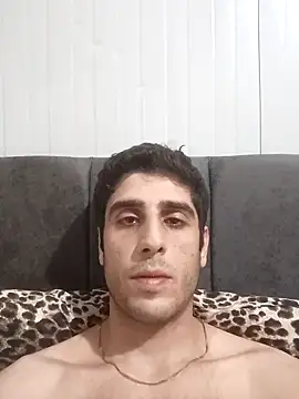 arenn1997 online show from May 2026 12:14:01 AM
