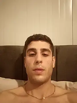 arenn1997 online show from March 2026 10:06:01 PM