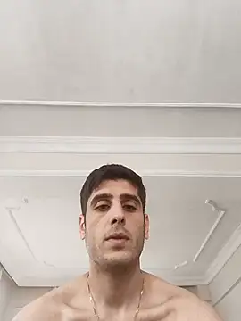 arenn1997 online show from November 2025 12:21:02 PM