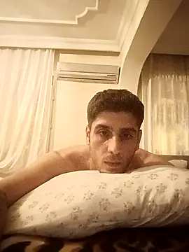 arenn1997 online show from October 2025 12:09:01 AM