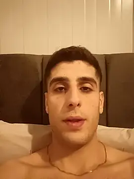 arenn1997 online show from February 2026 11:17:02 PM