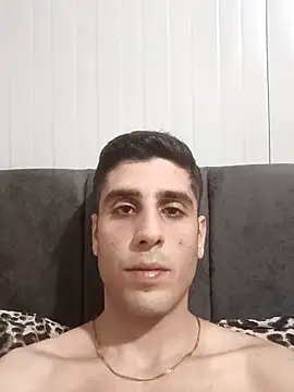 arenn1997 online show from March 2026 12:20:01 AM