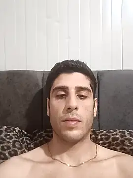 arenn1997 online show from April 2026 12:12:01 AM