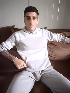 arenn1997 online show from March 2026 12:18:02 PM