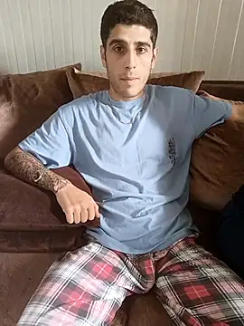 arenn1997 online show from April 2026 12:23:01 PM