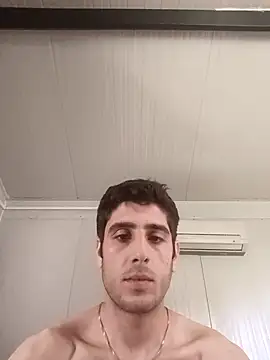 arenn1997 online show from May 2026 12:09:02 PM
