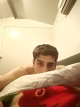 arenn1997 online show from December 2025 12:11:02 AM