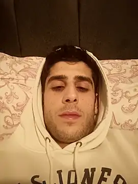 arenn1997 online show from February 2026 12:19:01 AM