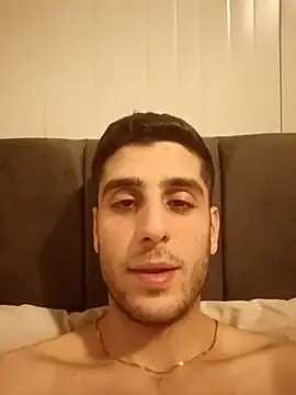 arenn1997 online show from March 2026 12:21:01 AM