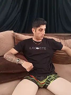 arenn1997 online show from October 2025 12:18:02 PM