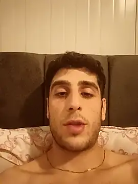 arenn1997 online show from February 2026 12:10:01 AM