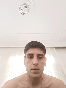 arenn1997 online show from October 2025 12:04:02 PM