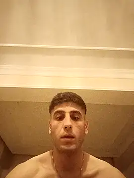 arenn1997 online show from November 2025 12:03:02 AM