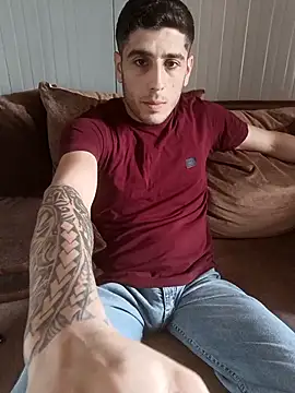 arenn1997 online show from March 2026 12:38:01 PM