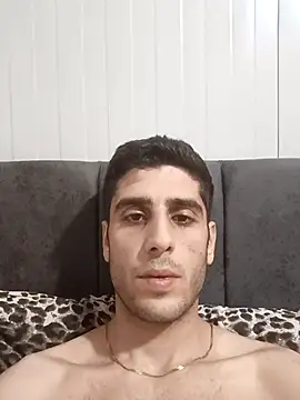 arenn1997 online show from April 2026 10:11:01 PM