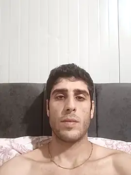 arenn1997 online show from May 2026 10:12:01 PM