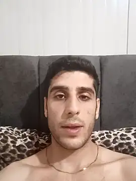 arenn1997 online show from April 2026 12:23:01 AM