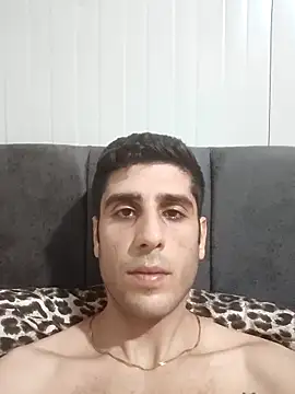 arenn1997 online show from April 2026 12:25:02 AM