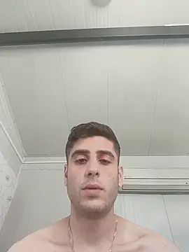 arenn1997 online show from May 2026 12:04:02 PM