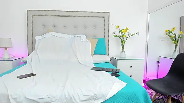 Cataleyalove ADY online show from March 2026 12:29:01 PM