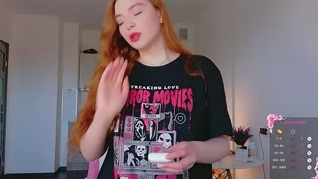 cinnabon girls online show from May 2026 04:21:02 PM