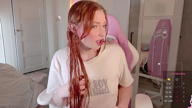 cinnabon girls online show from December 2025 12:43:01 AM