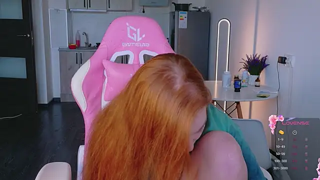 cinnabon girls online show from May 2026 02:04:02 PM