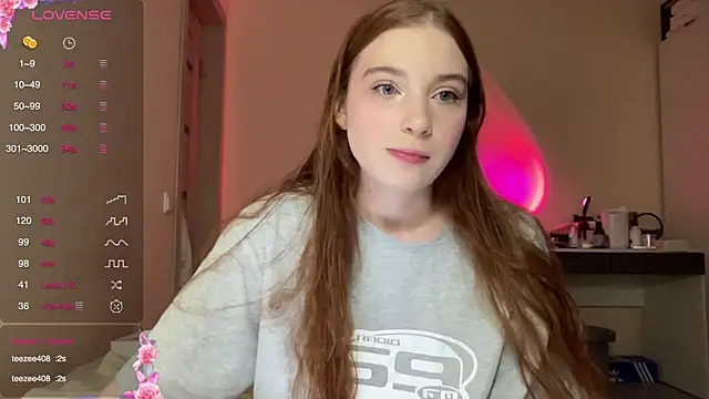 Snapshot of cinnabon_girls chatting on February 2025 05:26:02 PM cinnabon girls online show from February 2025 05:26:02 PM