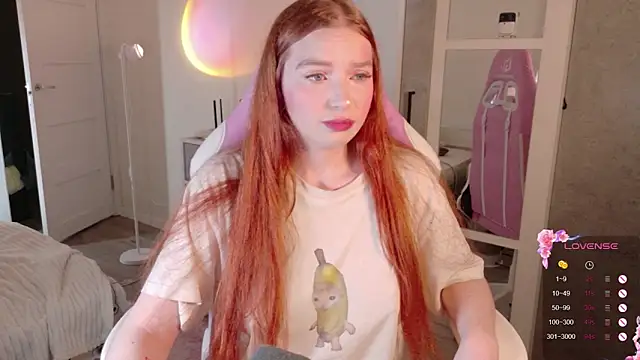 Snapshot of cinnabon_girls chatting on December 2025 11:40:01 PM cinnabon girls online show from December 2025 11:40:01 PM