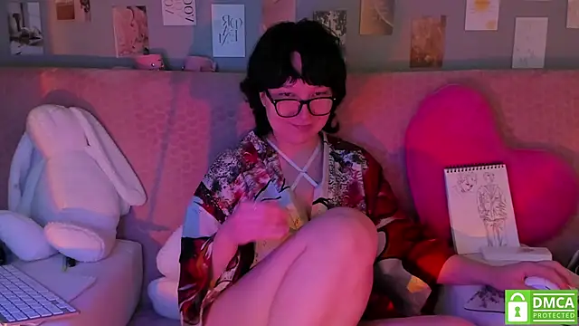 dreamgirllovee online show from March 2025 03:29:01 AM