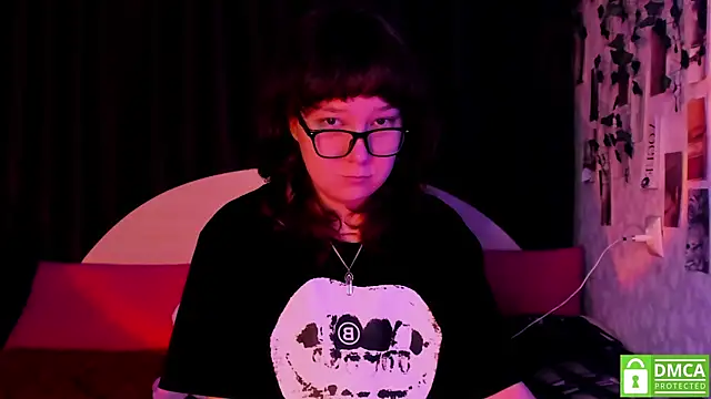 dreamgirllovee online show from November 2025 11:30:02 PM