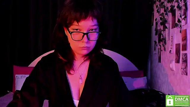 dreamgirllovee online show from October 2025 03:11:02 AM