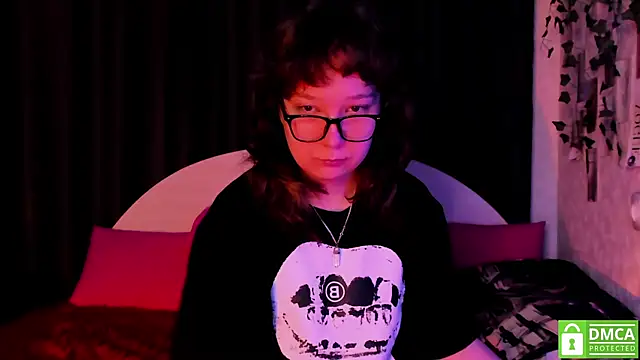 dreamgirllovee online show from October 2025 10:22:01 PM