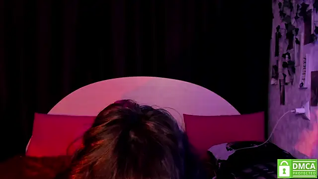 dreamgirllovee online show from October 2025 10:09:01 PM