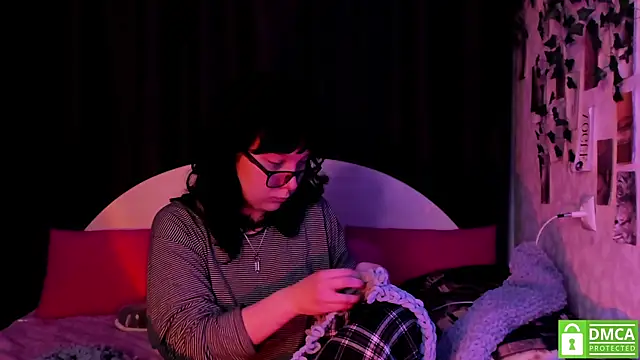 dreamgirllovee online show from December 2025 11:28:02 PM