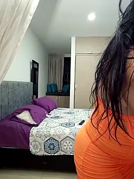 viollett 28 online show from November 2025 11:05:01 PM