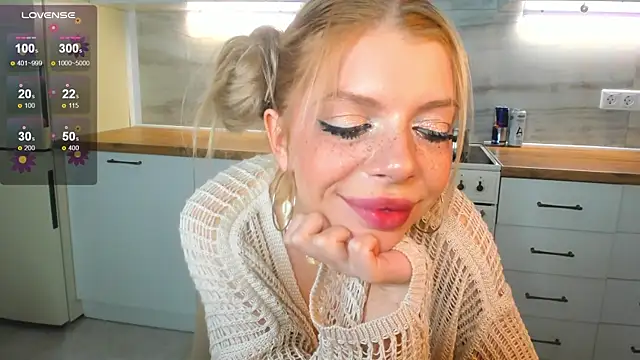 Hannah Carr online show from March 2025 12:27:01 AM