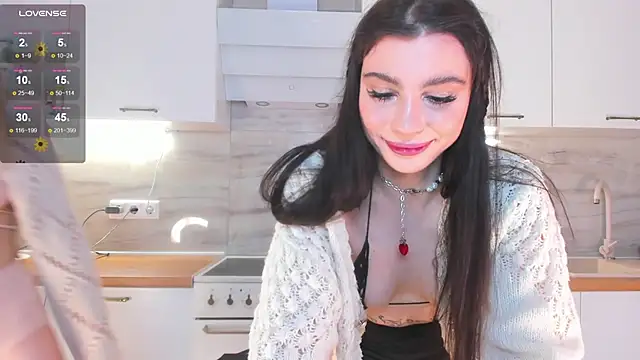 Hannah Carr online show from January 2025 05:26:02 PM