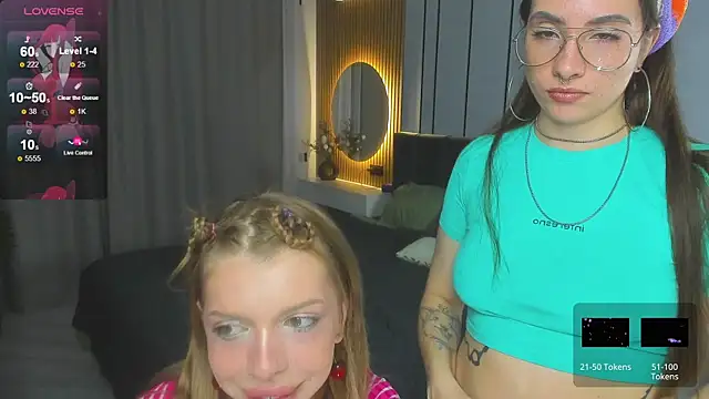 Hannah Carr online show from November 2025 05:39:02 PM