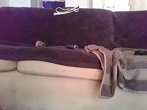 QueenMilf36 online show from December 2024 10:22:01 PM