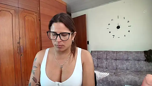 Snapshot of Majo_Soussa chatting on May 2026 12:53:02 PM Majo Soussa online show from May 2026 12:53:02 PM
