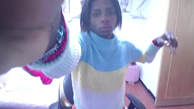 enderlis online show from October 2025 11:51:02 AM