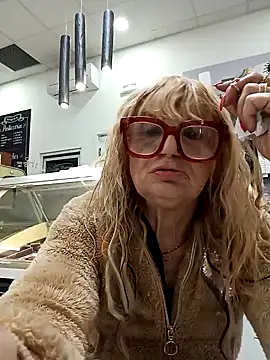 Snapshot of eva2023sexy chatting on March 2025 01:31:02 PM eva2023sexy online show from March 2025 01:31:02 PM