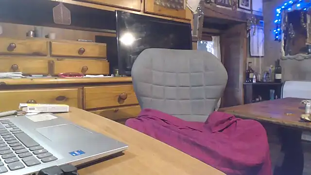 eva2023sexy online show from December 2025 01:37:01 PM